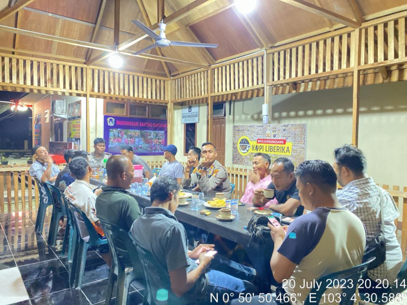 Kumpulkan Pemilik Bengkel, Montir dan Penjual Aksesoris Motor, Kapolsek Rangsang Bahas Ini